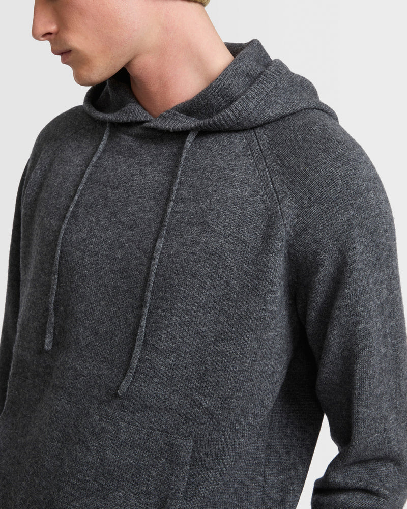 Pull à capuche en lainage cachemire