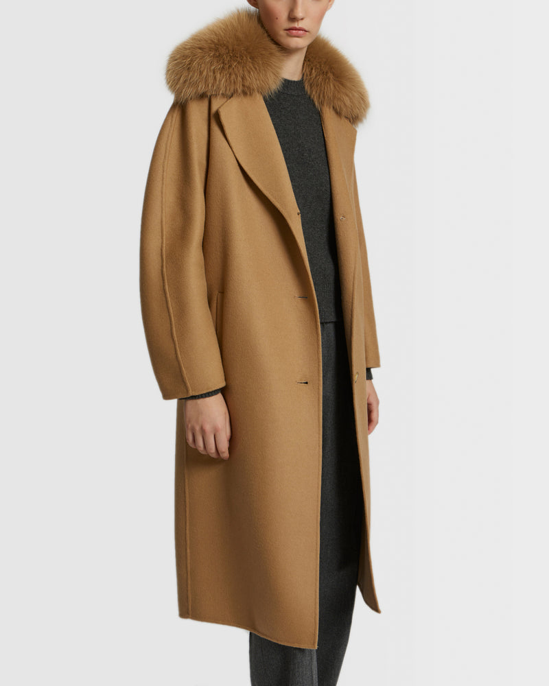Long belted coat in cashmere wool with fox fur collar