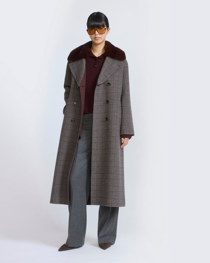 Manteau long en lainage cachemire avec col en fourrure de vison