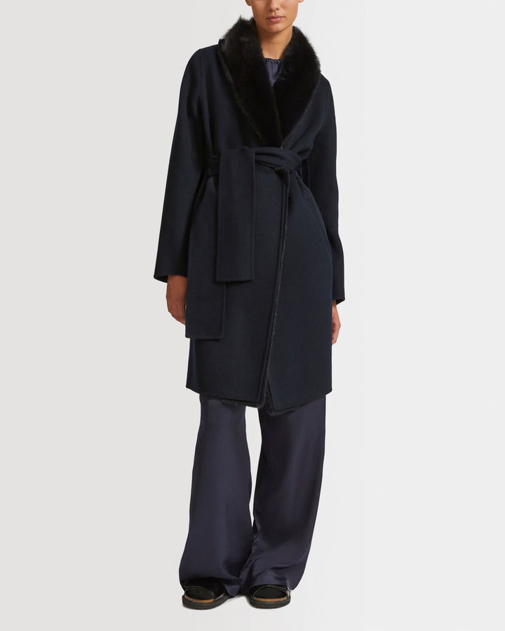 Manteau en lainage cachemire avec col et fourrure de vison