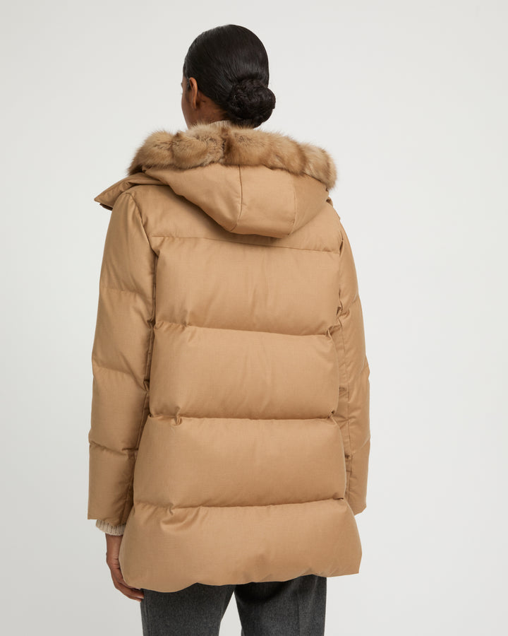 Flannel down jacket with detachable sable fur bib
