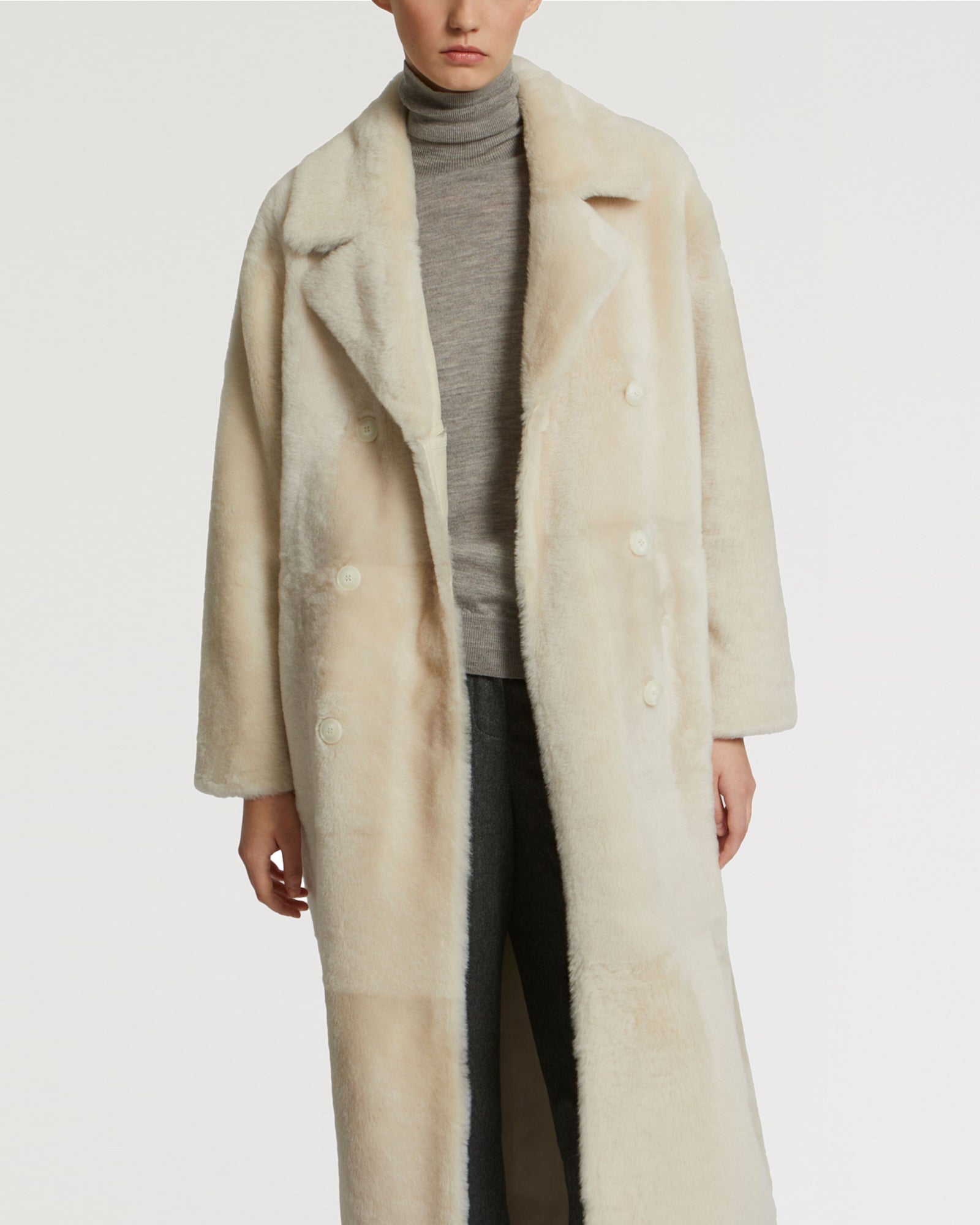 Long double-breasted shearling coat - White - Yves Salomon