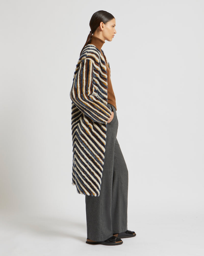 Long manteau en agneau mérinos et mérinillo