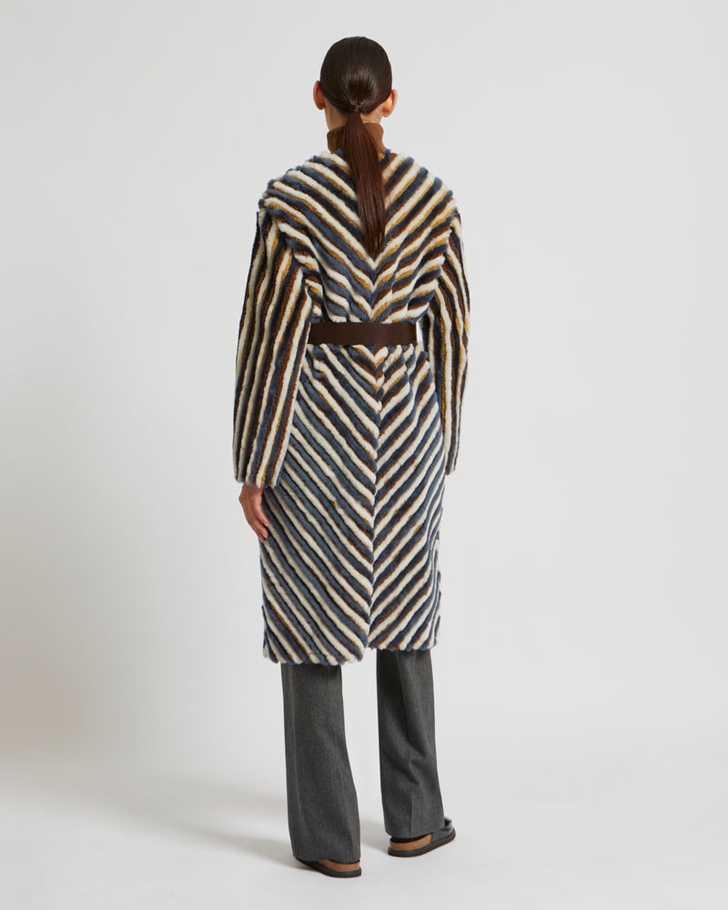 Long manteau en agneau mérinos et mérinillo