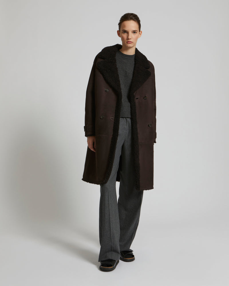 Manteau long à double boutonnage en agneau mérinos