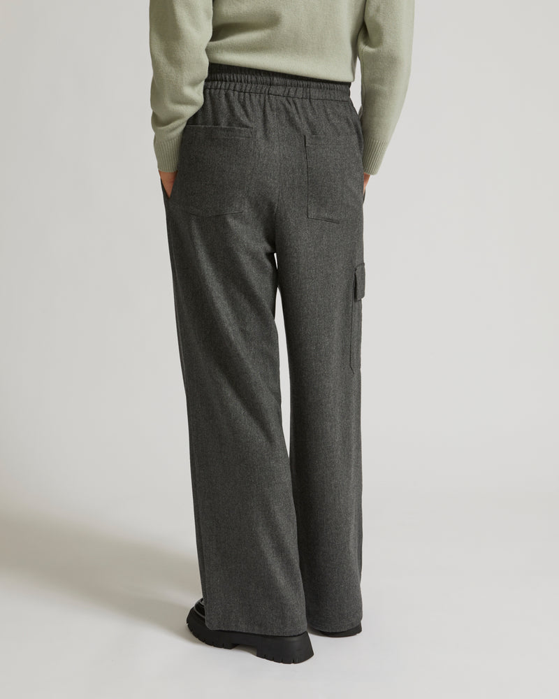 Pantalon cargo en lainage flanelle