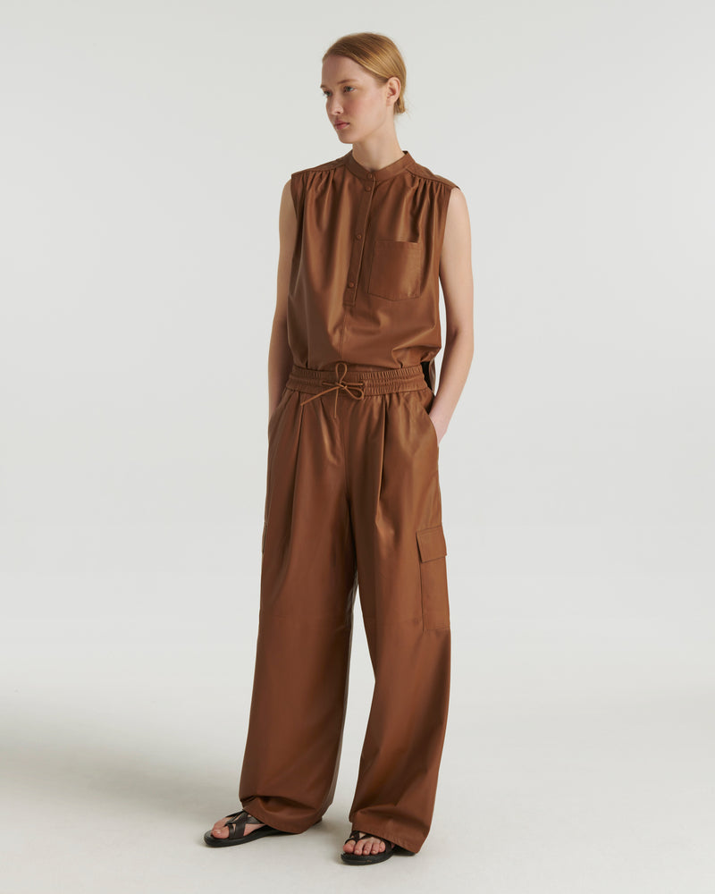 Leather cargo trousers - brown