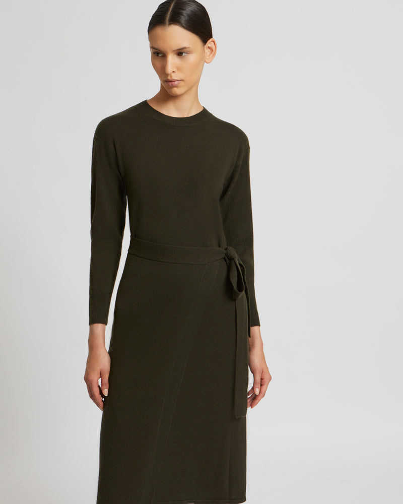 Robe ceinturée en maille