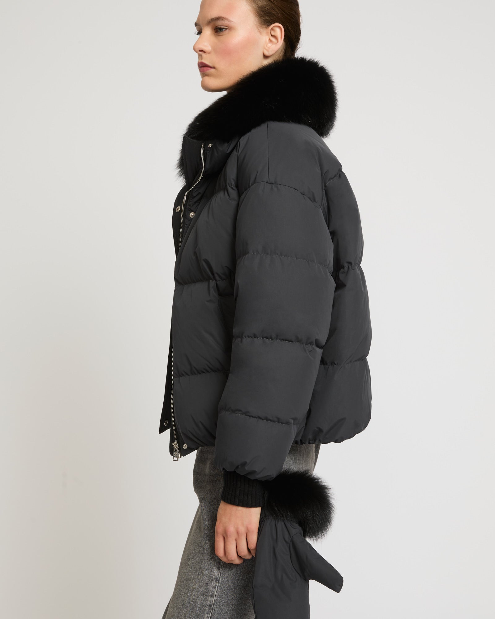 PERVERZE Double Face Nylon Fur Coat アウター 毛皮/ファーコート