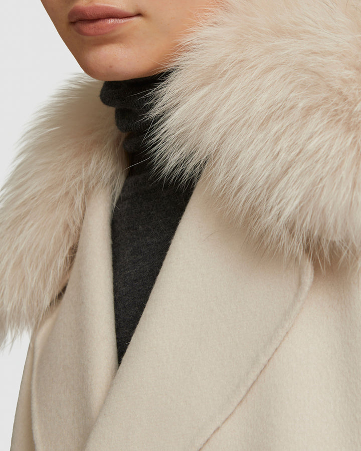 Soldes d'hiver  - Yves Salomon -Veste caban en lainage cachemire et col en fourrure de renard