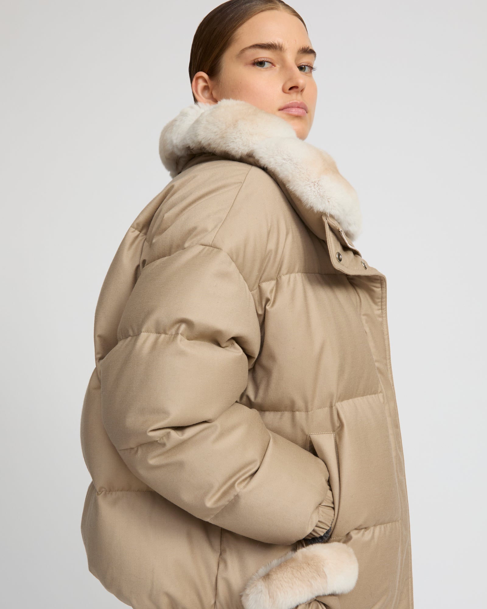 ジャケット・アウター TELOPLAN timon short coat Short down jacket in waterproof flannel fabric with chinchilla fur