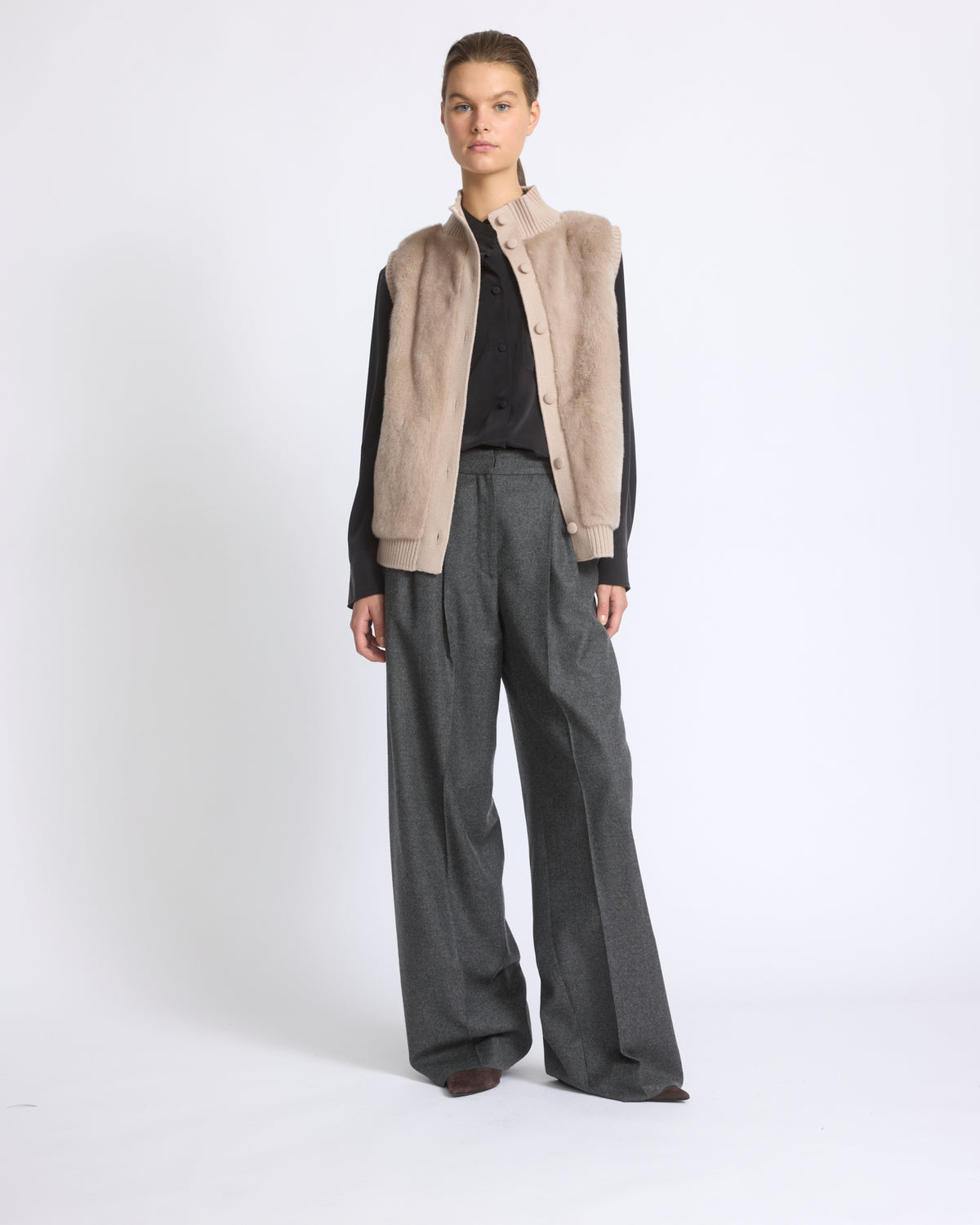 Gilet court en maille mérinos et fourrure de vison - Yves Salomon - Nouvelle collection Automne Hiver