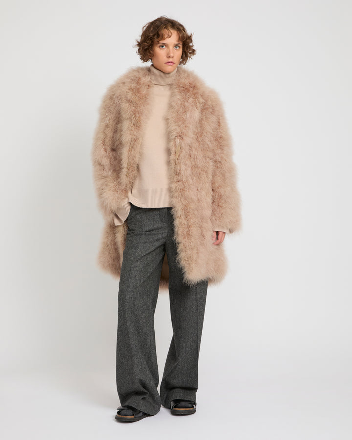 Manteau col châle en plumes