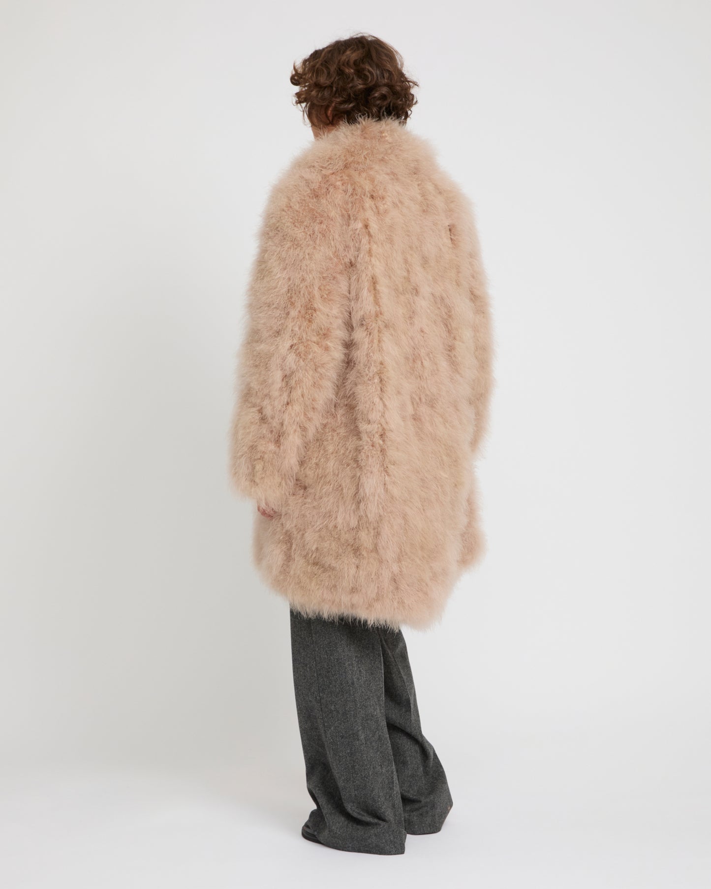 Manteau col châle en plumes