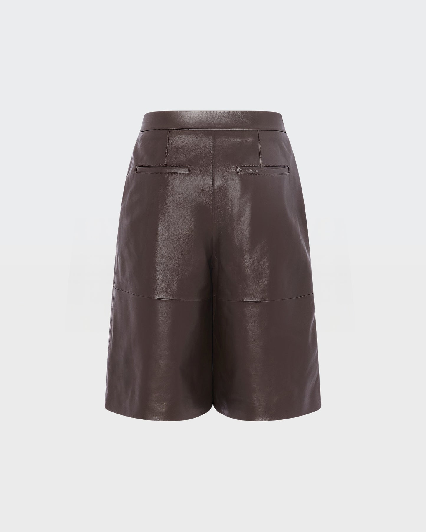 Lamb leather Bermuda shorts