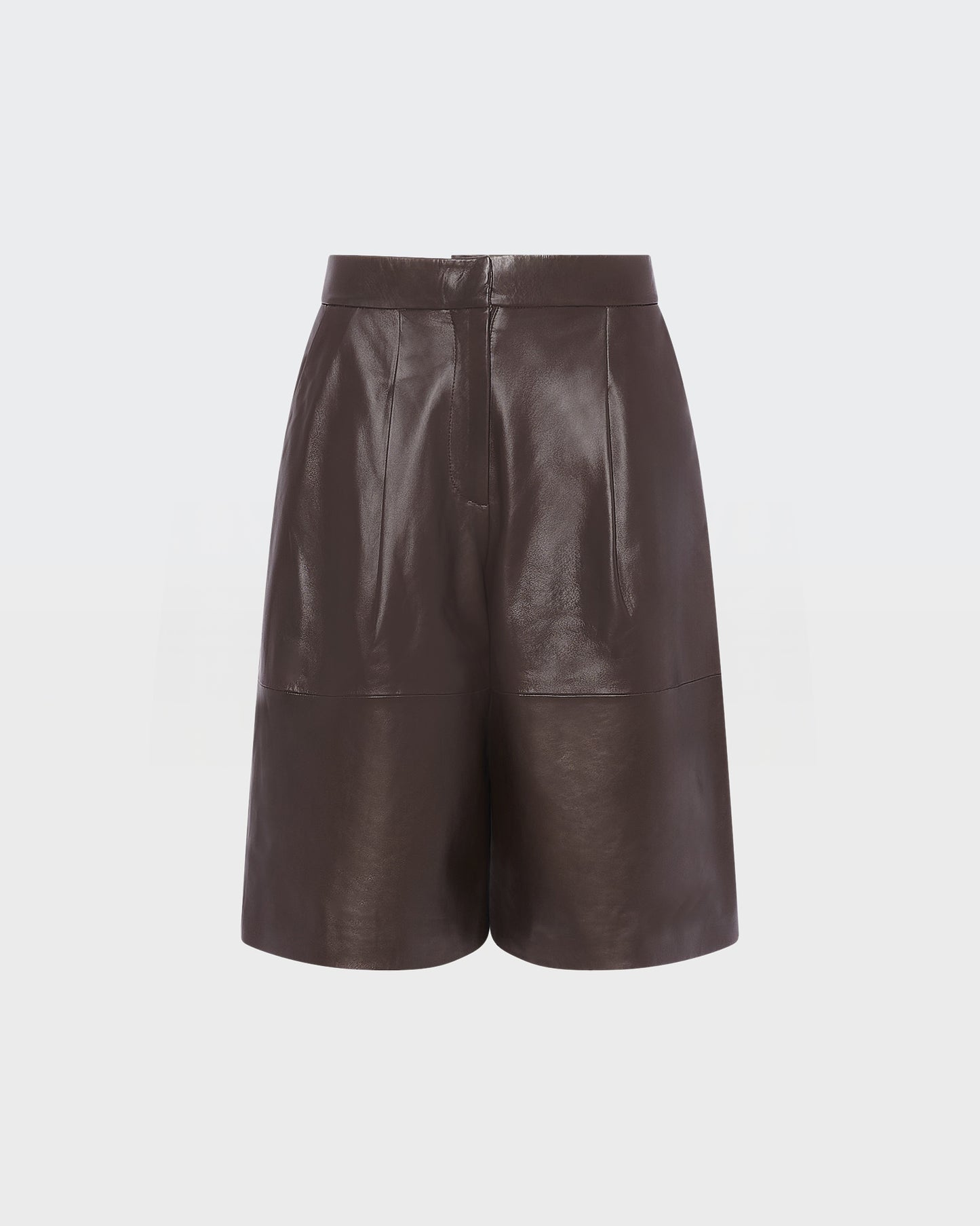 Lamb leather Bermuda shorts
