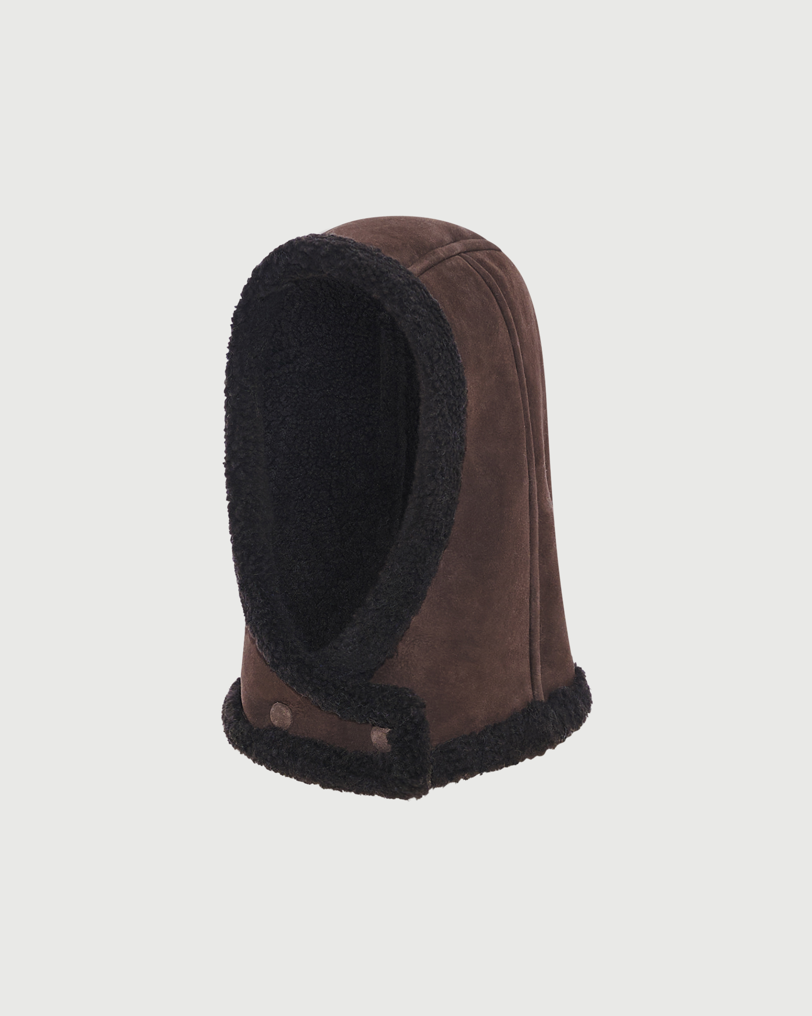 Capuche en agneau Mérinos bouclé et cuir- Yves Salomon - Nouvelle collection Automne Hiver