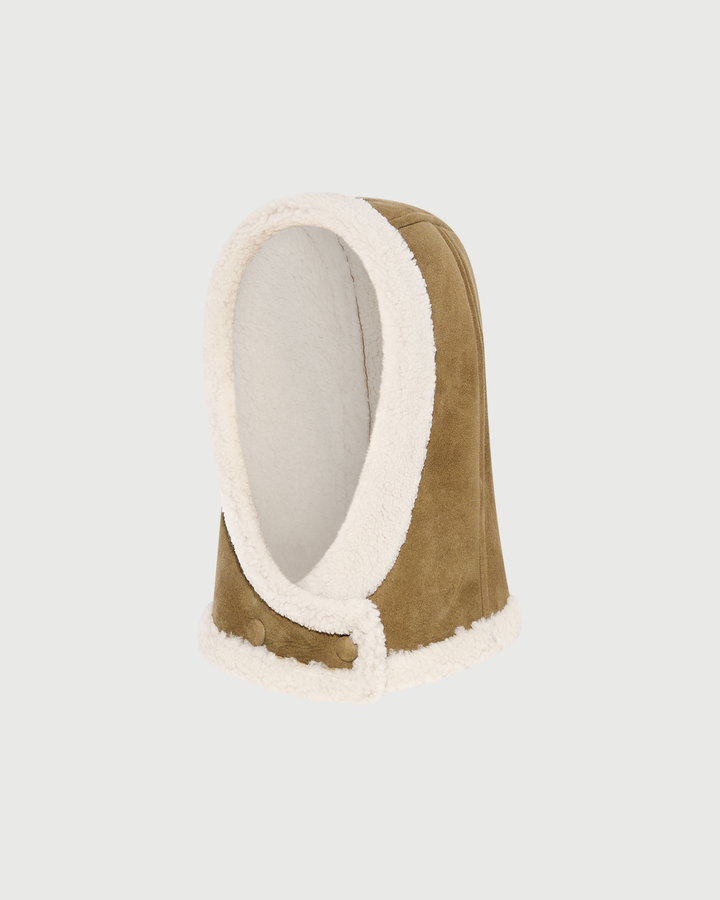 Capuche en agneau Mérinos bouclé et cuir- Yves Salomon - Nouvelle collection Automne Hiver