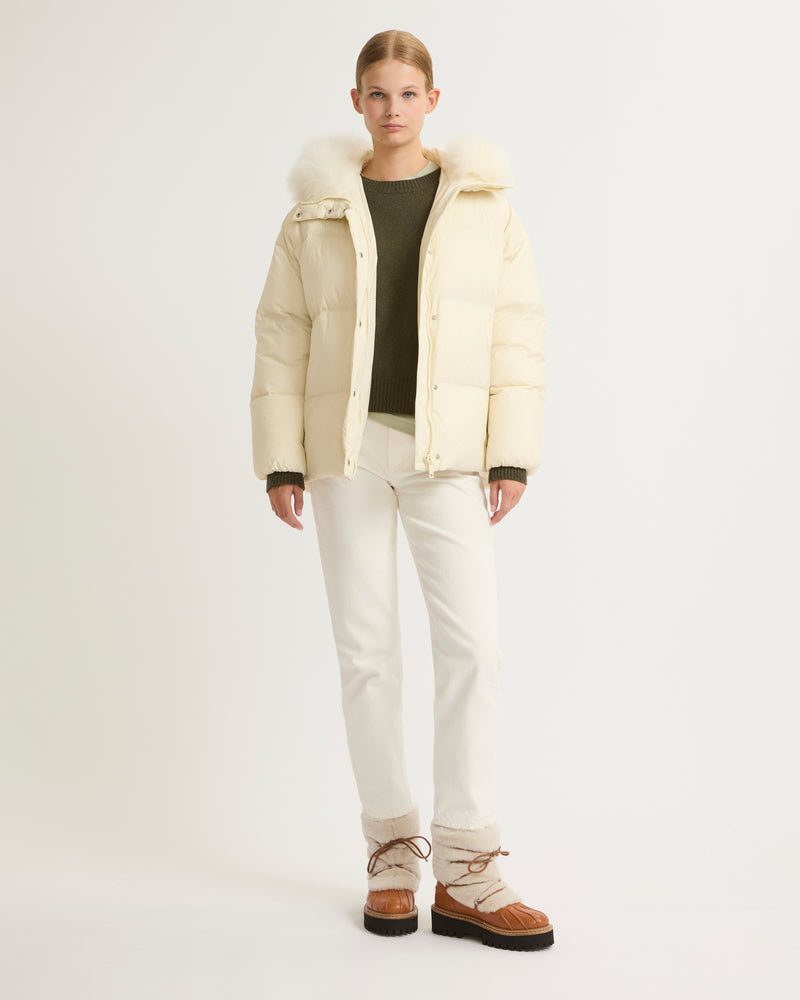 Doudoune à capuche en agneau à laine vaporeuse-Yves Salomon - Soldes d'hiver - Winter Sale