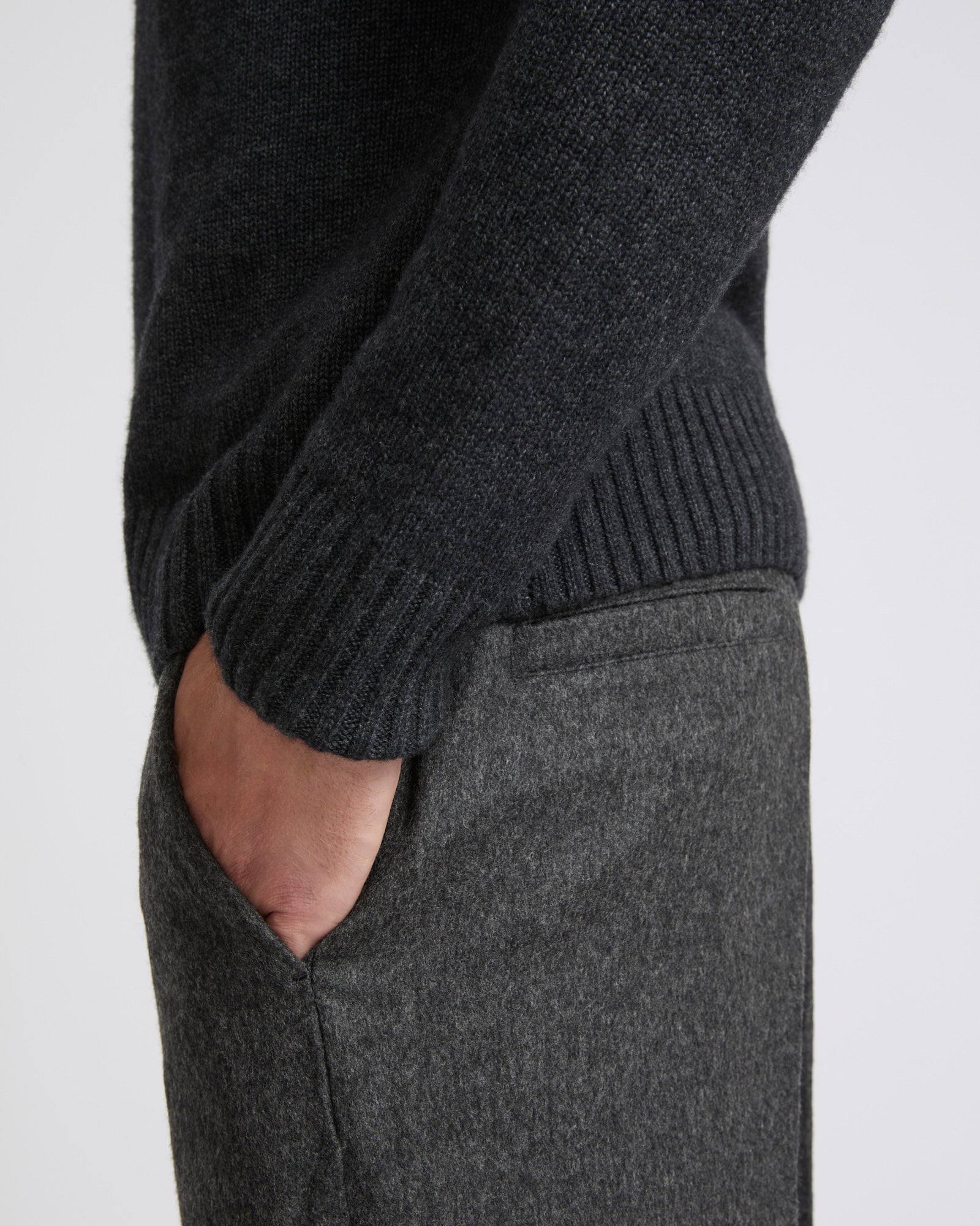 Pantalon chino en laine-Yves Salomon - Soldes d'hiver - Winter Sale
