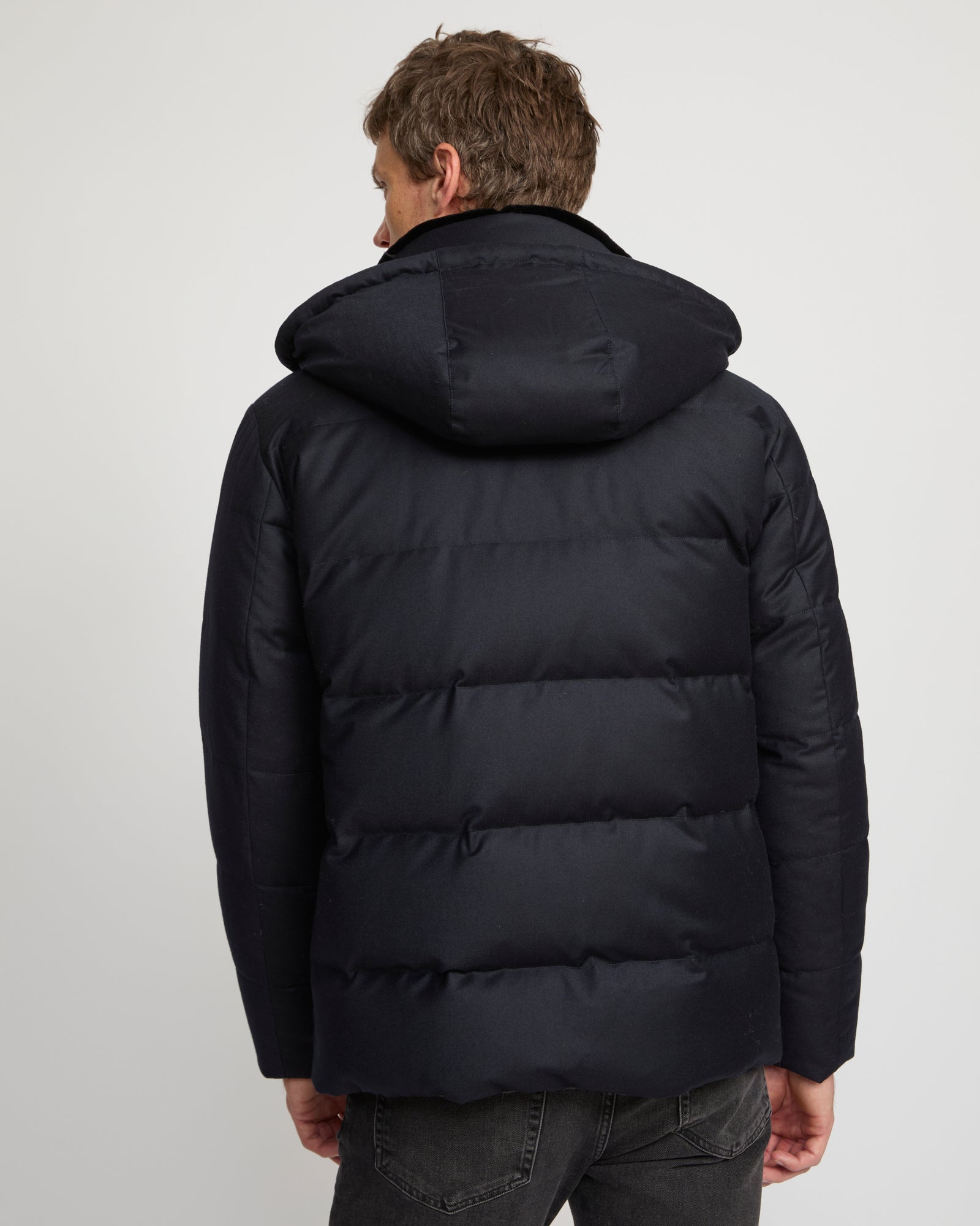 Loro Piana ファブリックを使用したミンクファー付きショートダウン