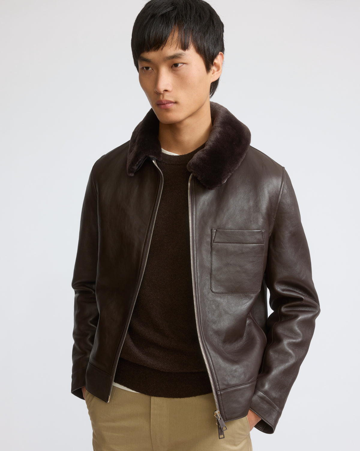 Veste en cuir avec col en peau lainée - Yves Salomon - Nouvelle collection Automne Hiver