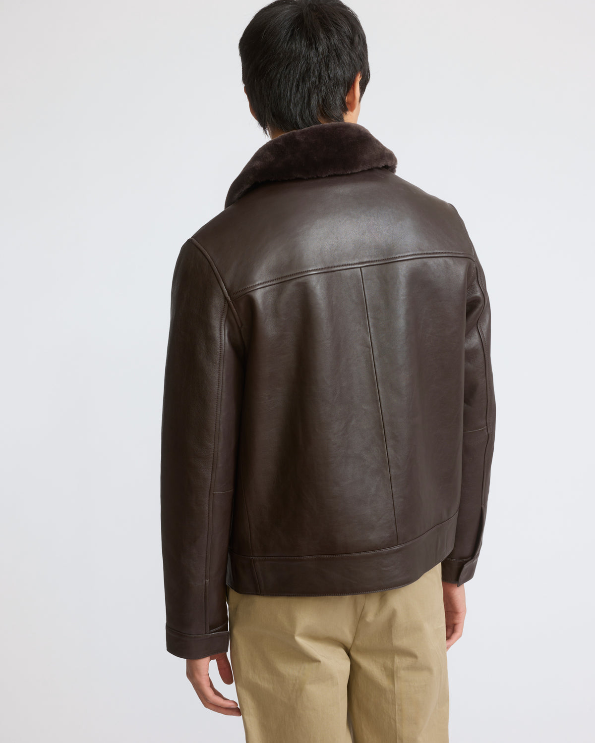 Veste en cuir avec col en peau lainée - Yves Salomon - Nouvelle collection Automne Hiver