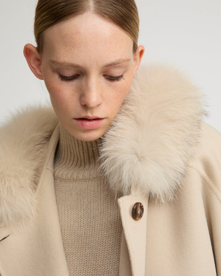 Cashmere blend hooded cape with fox trim