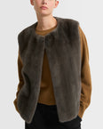 Gilet en fourrure de vison long poil