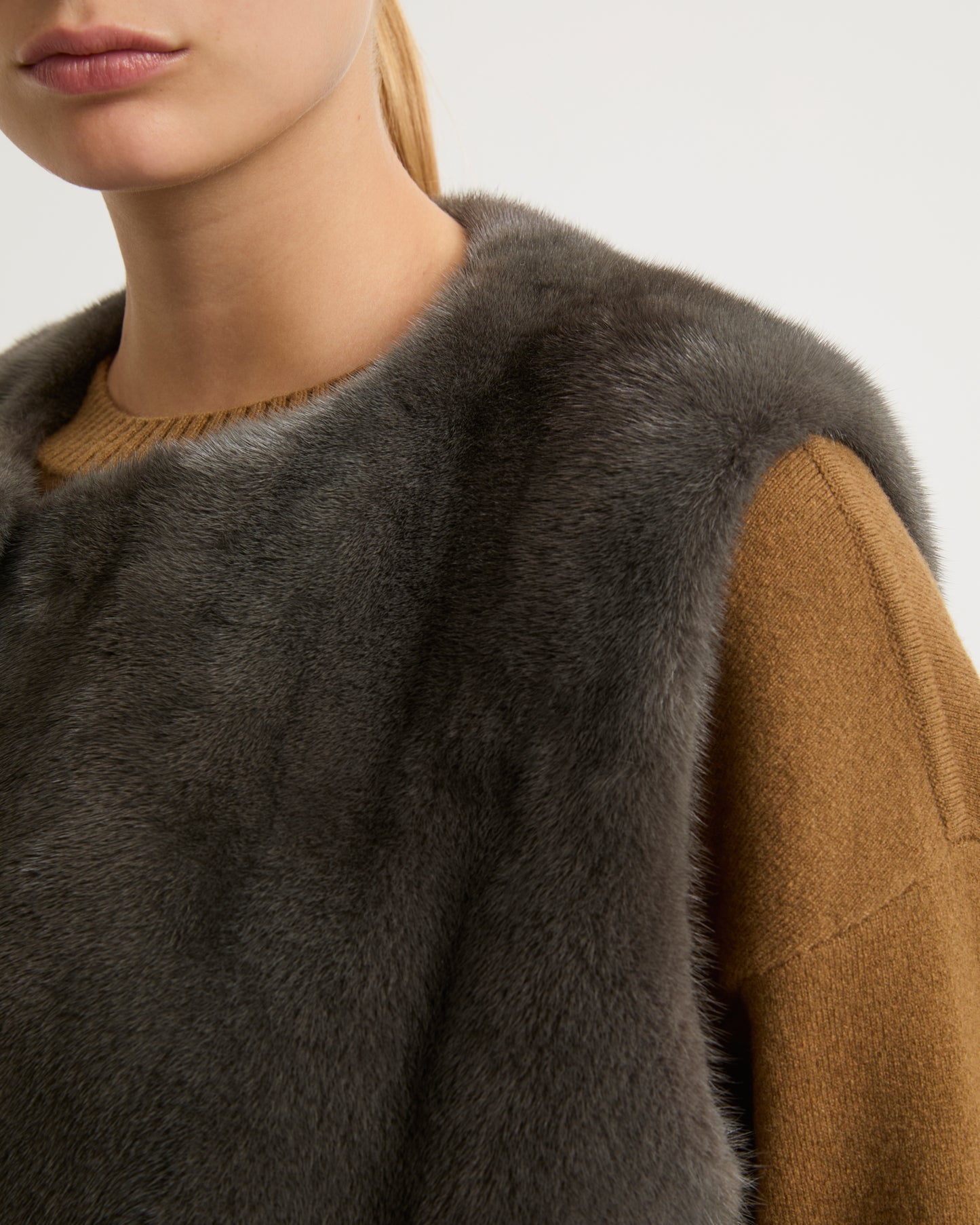 Gilet en fourrure de vison long poil