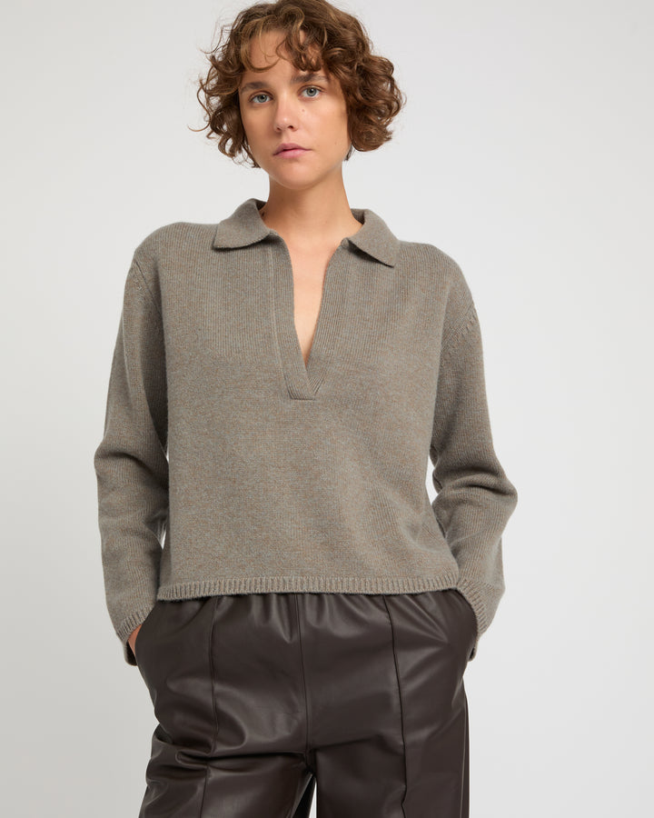 Pull à col V en laine et cachemire