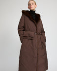 Manteau doudoune longue en tissu technique et fourrure de vison