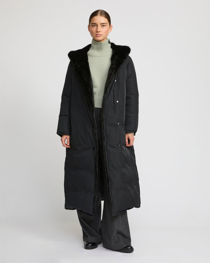 Manteau doudoune longue en tissu technique et fourrure de vison
