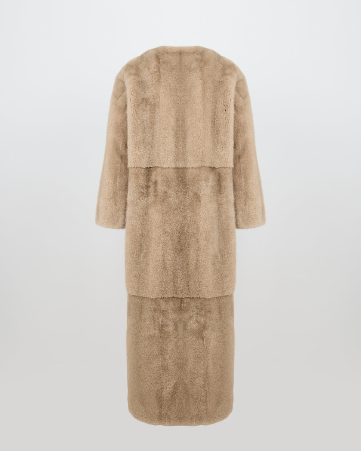 Manteau long ceinturé en fourrure de vison long poil - Yves Salomon - Nouvelle collection Automne Hiver