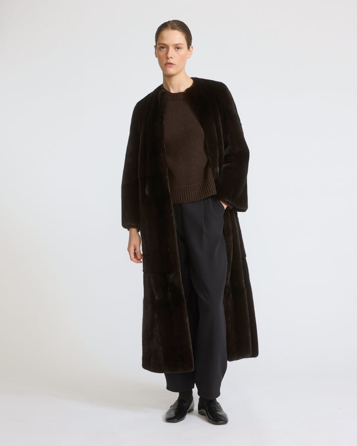 Manteau long ceinturé en fourrure de vison long poil - Yves Salomon - Nouvelle collection Automne Hiver