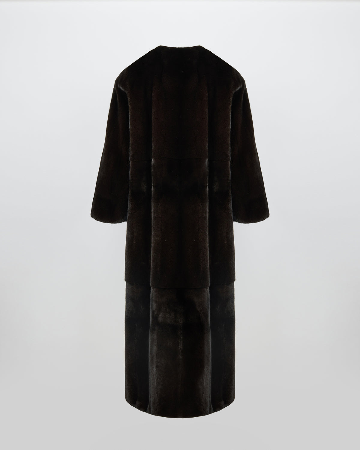 Manteau long ceinturé en fourrure de vison long poil - Yves Salomon - Nouvelle collection Automne Hiver