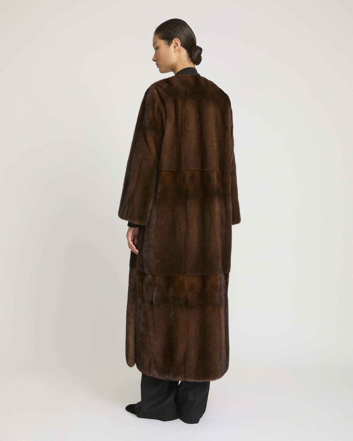 Maxi manteau ceinturé en fourrure de vison long poil