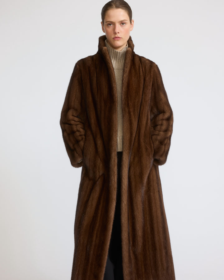 Manteau long en fourrure de vison long poil - Yves Salomon - Nouvelle collection Automne Hiver
