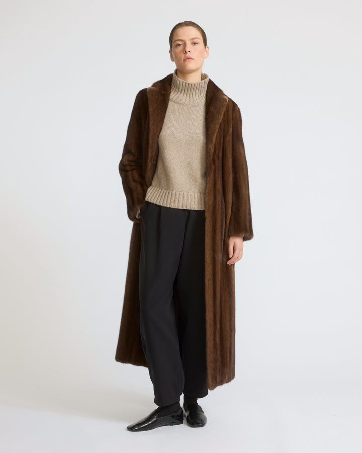 Manteau long en fourrure de vison long poil - Yves Salomon - Nouvelle collection Automne Hiver