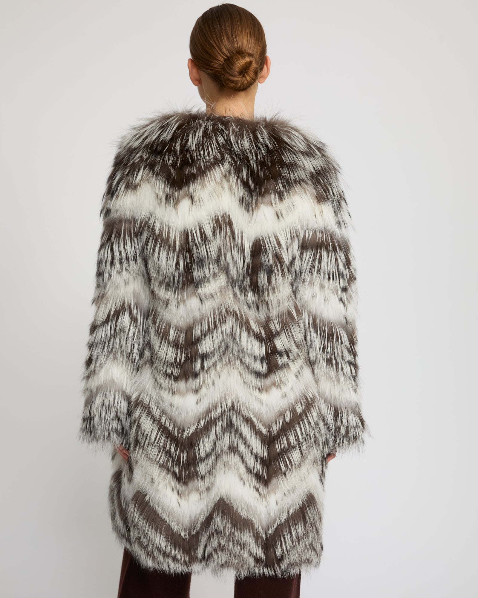 Belted coat in merino knit and fox fur – Yves Salomon
