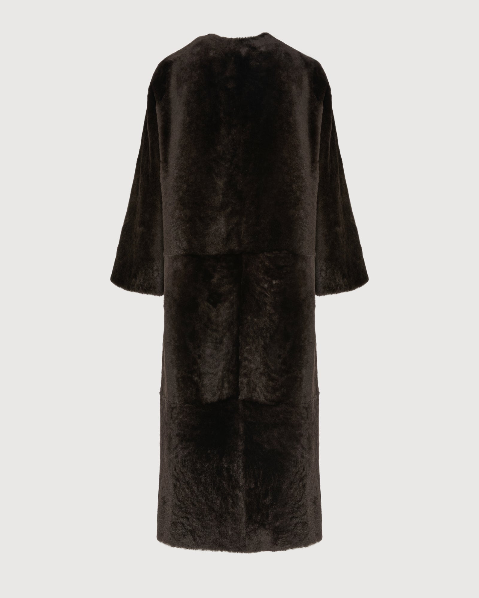 Manteau extra long en peau lainée d'agneau -Yves Salomon