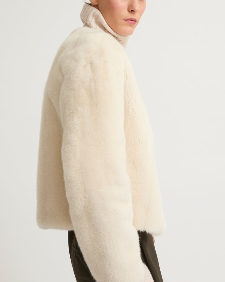 veste-a-col-rond-en-vison-long-poil-blanc-25wyv30655vflxa1026 -Yves Salomon