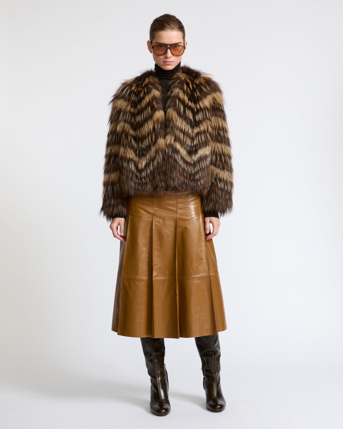 Veste ceinturée en maille mérinos et fourrure de renard- Yves Salomon - Nouvelle collection Automne Hiver