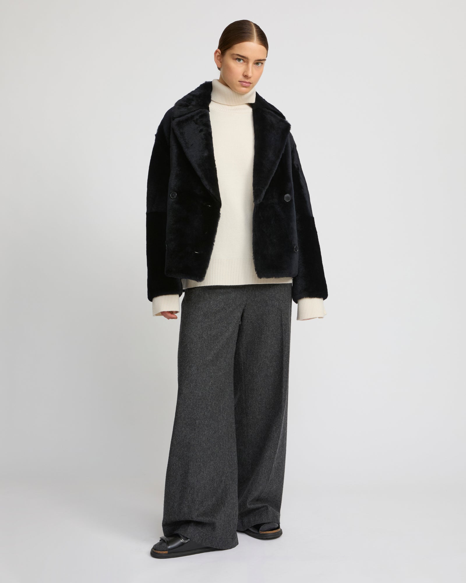 Lot Veste Noire + Corsage Bleuté Taille 36-38 - État Impeccable Sans Repassage