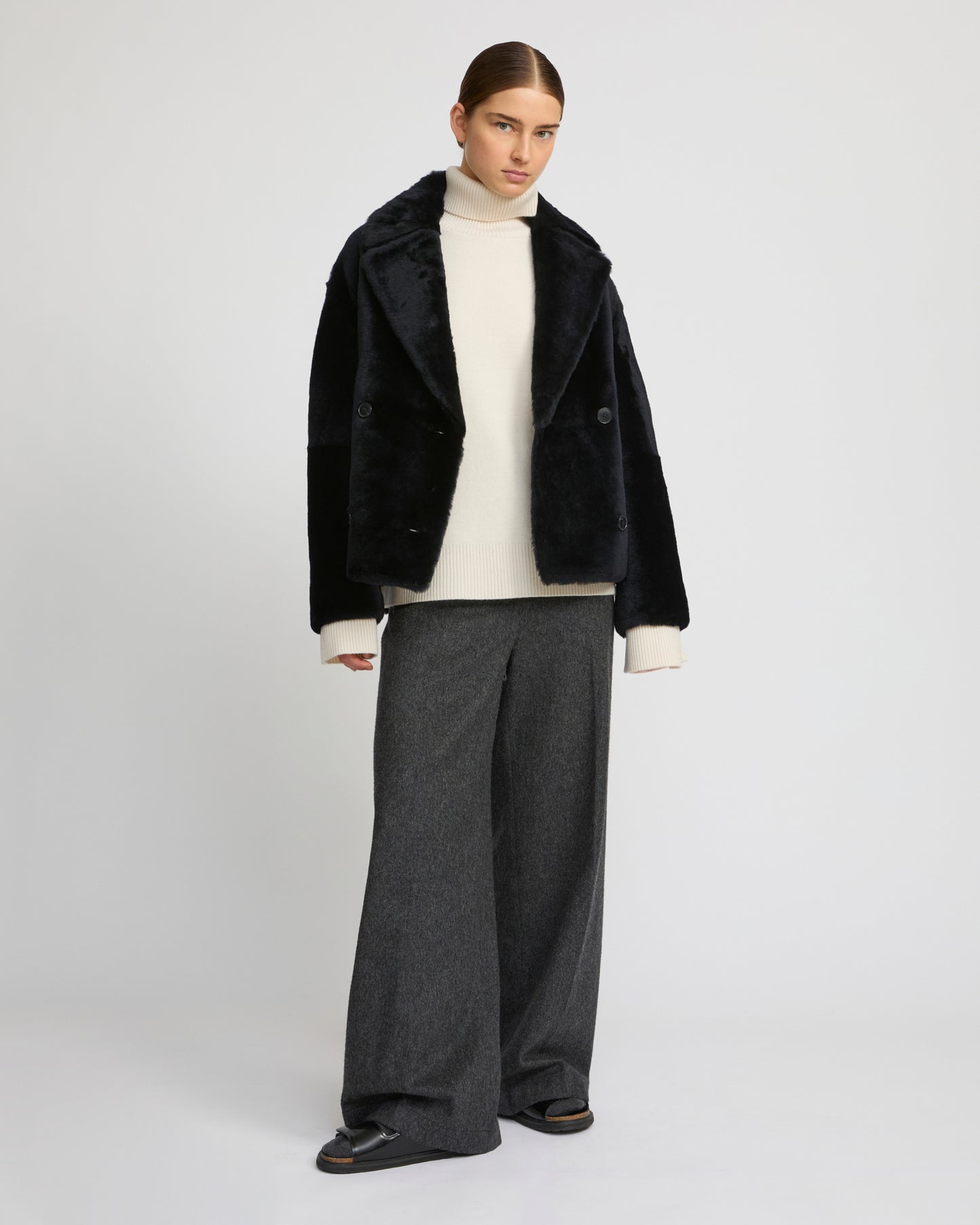Veste caban en peau lainée