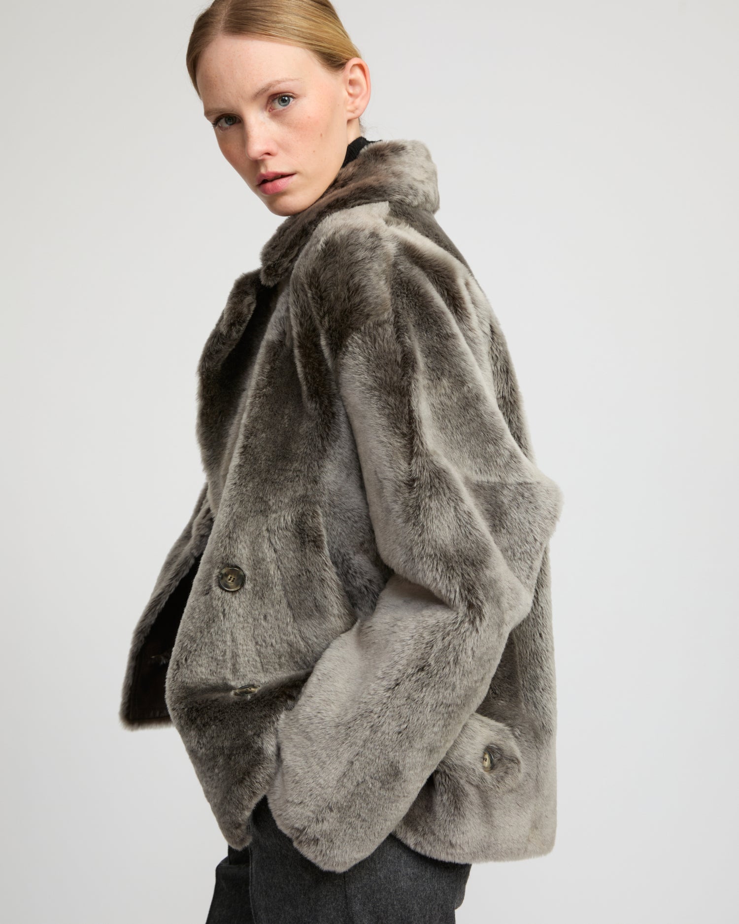 Veste caban en peau lainée -Yves Salomon