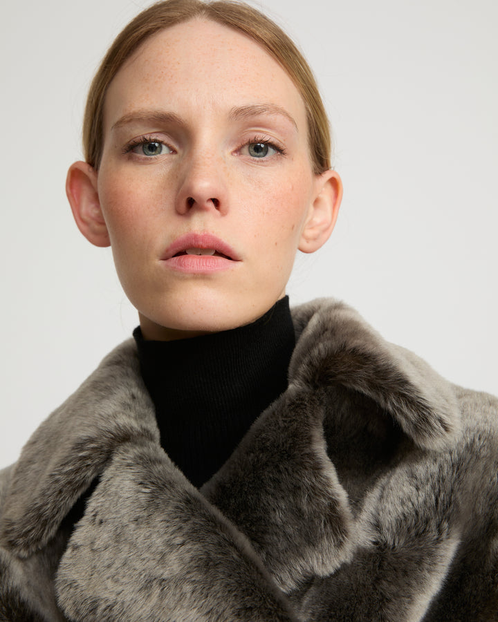 Veste caban en peau lainée