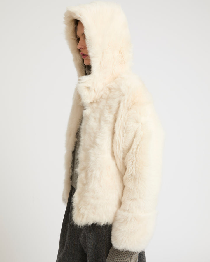 Veste courte à capuche en agneau de Toscane Folk