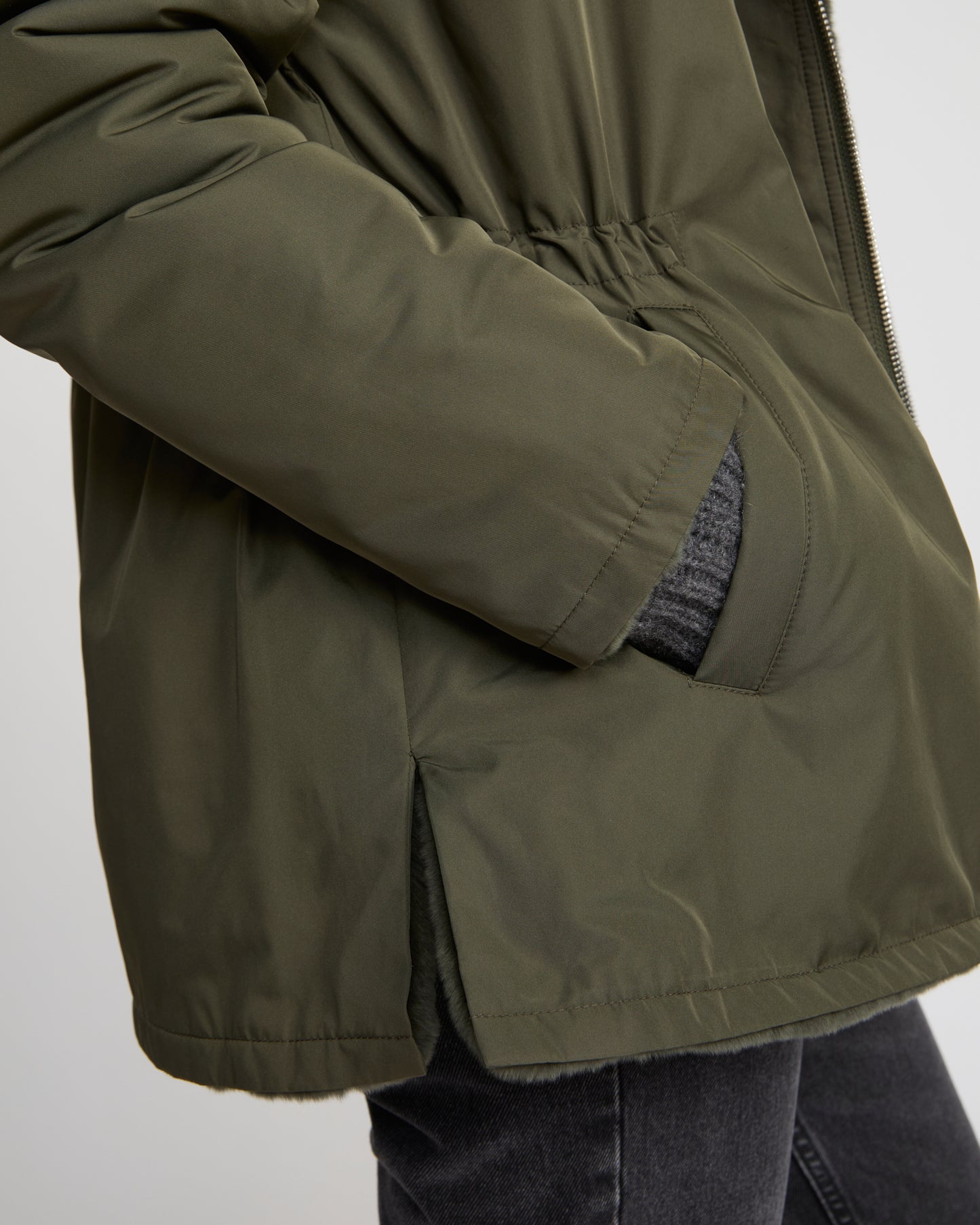 Parka à capuche réversible en tissu technique et lapin rex