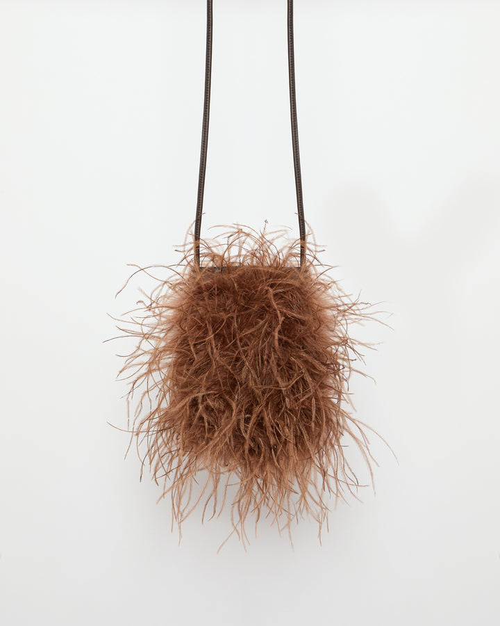 Etui de téléphone en plumes d'autruche -Yves salomon - Nouvelle collection Printemps Été